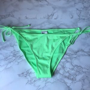 Super cute mint green bikini bottom (: